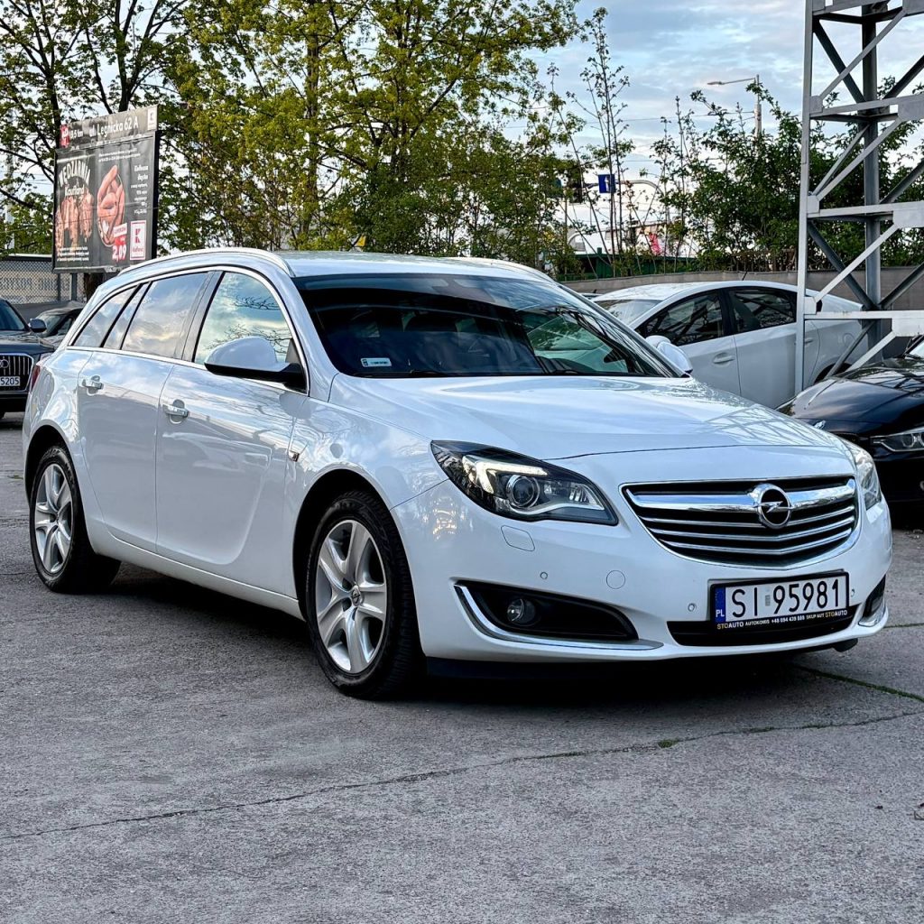 Opel Insignia Sports Tourer Polift
