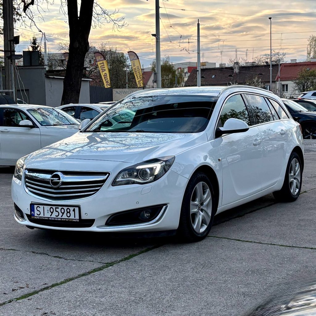 Opel Insignia Sports Tourer Polift