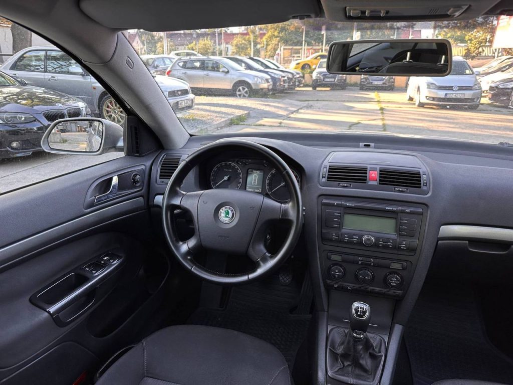 Skoda Octavia II