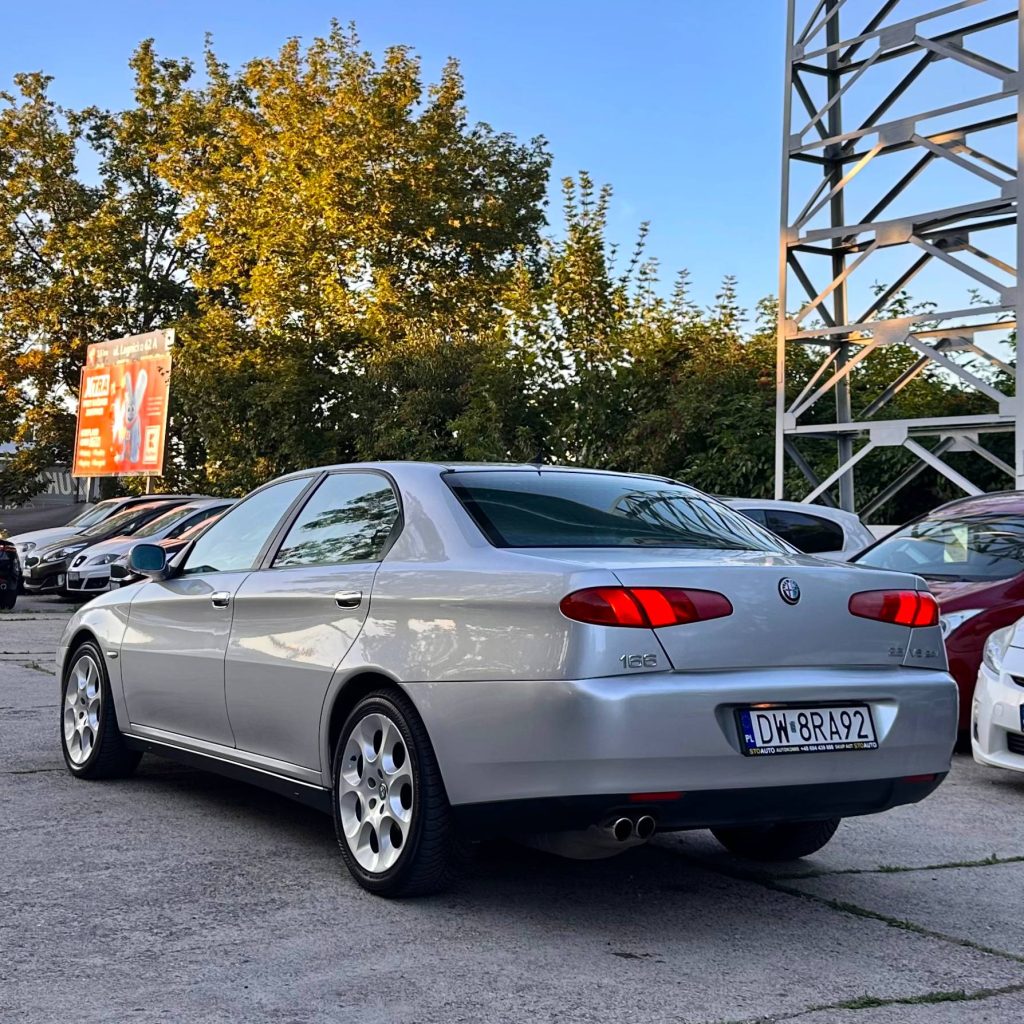 Alfa Romeo 166 Busso