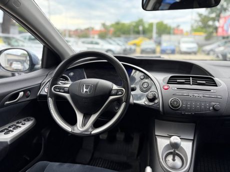 Honda Civic UFO