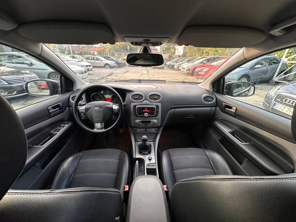 Ford Focus MK2 Polift