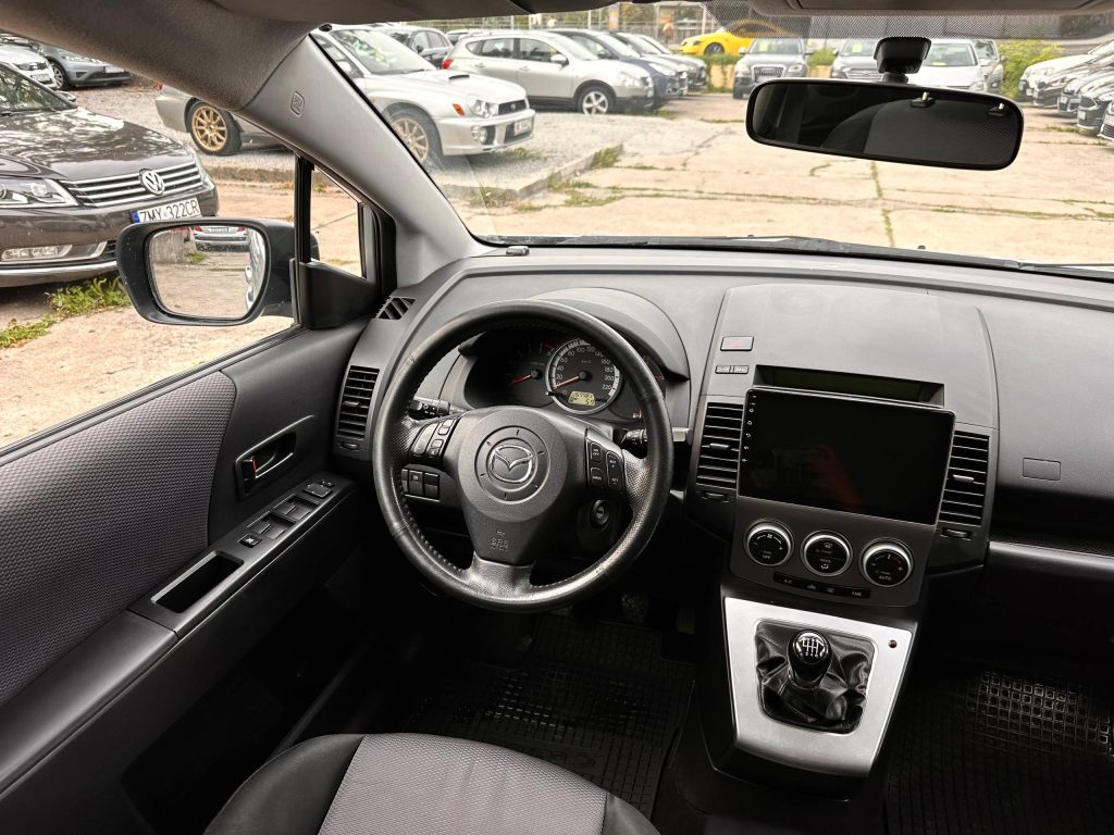 Mazda 5
