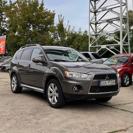 Mitsubishi Outlander Polift