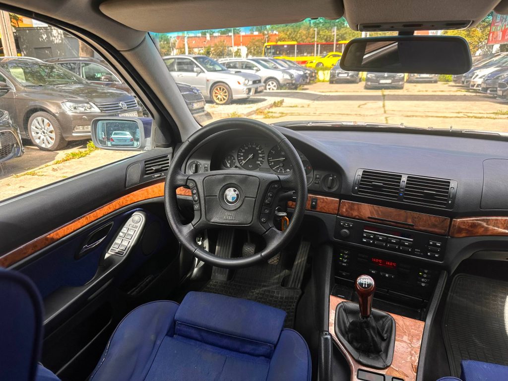 BMW 520i E39