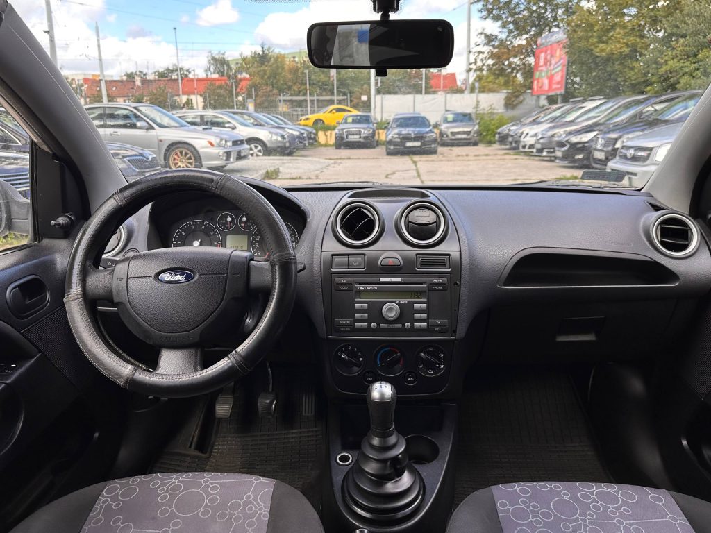 Ford Fiesta MK6 Lift