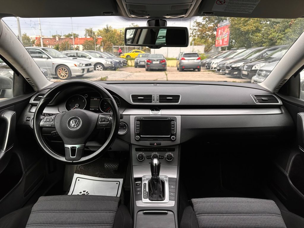 Volkswagen Passat B7
