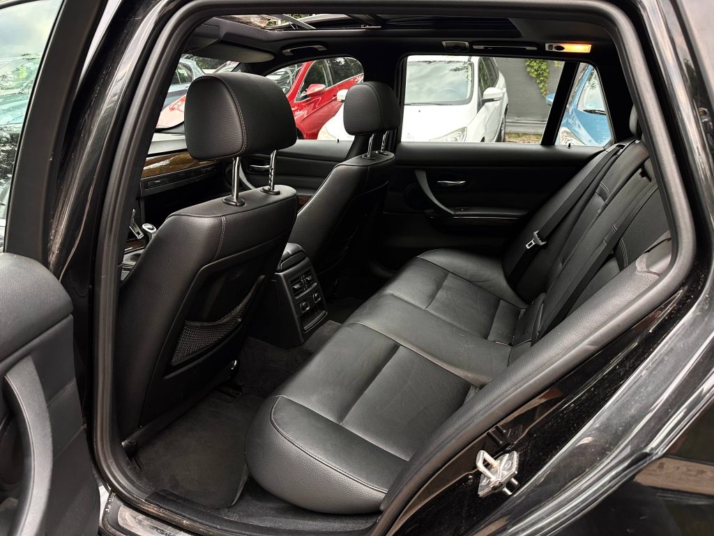 BMW 320i E91 LCI FaceLift