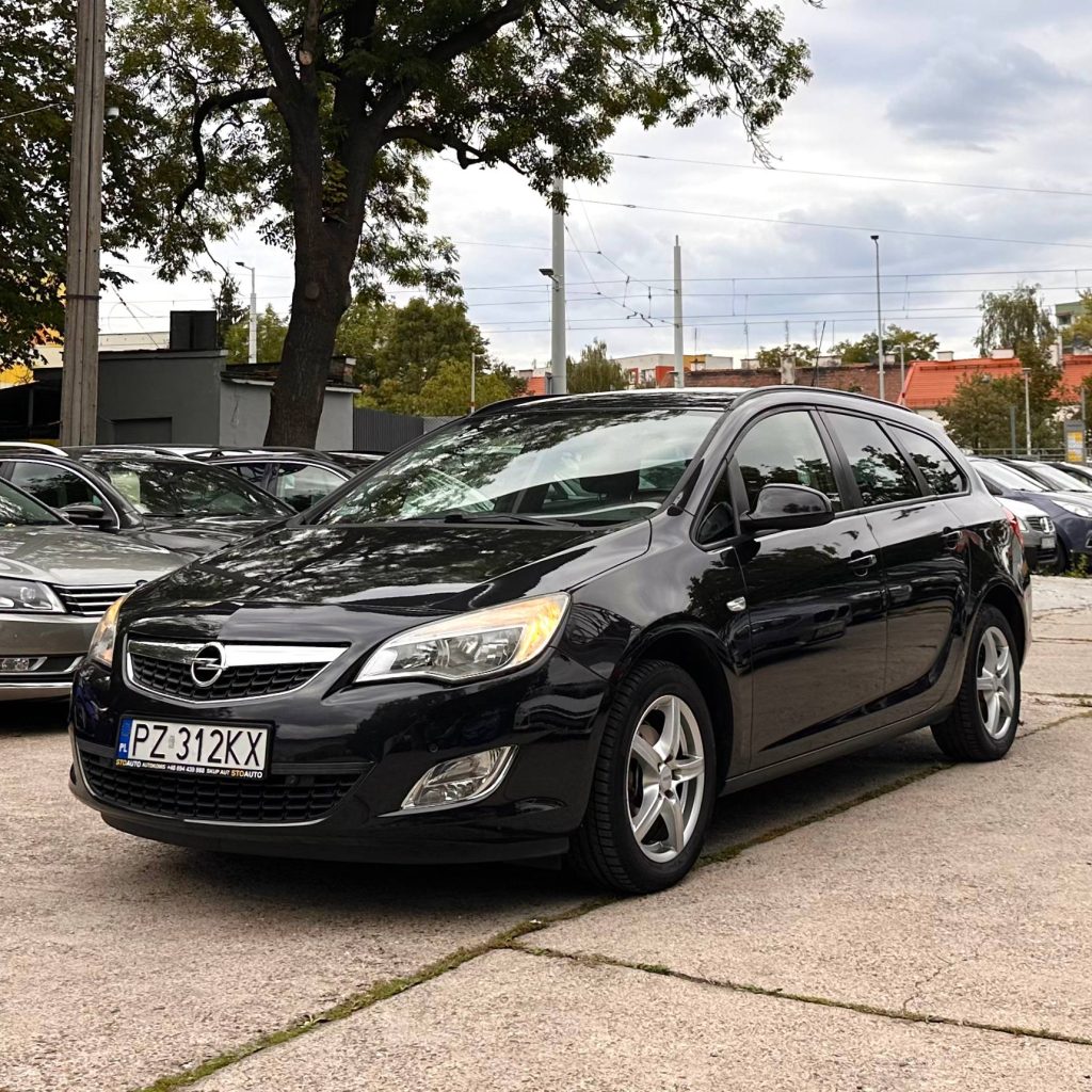 Opel Astra J SportsTourer