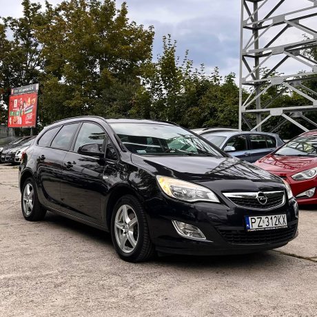Opel Astra J SportsTourer