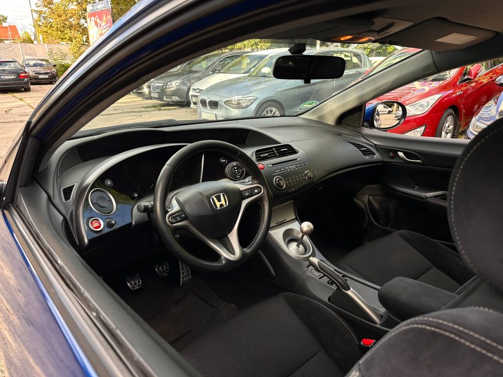 Honda Civic UFO Type- S