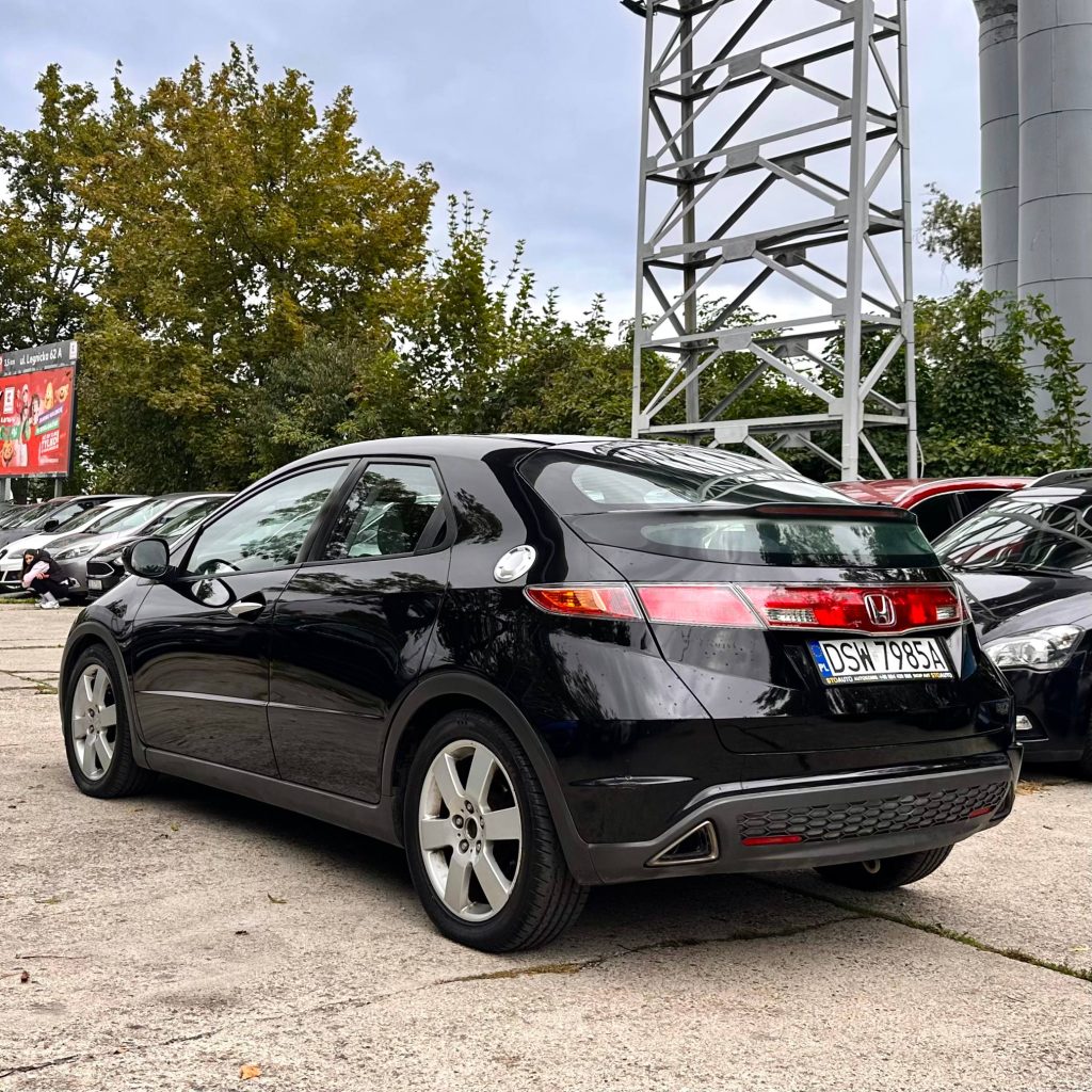 Honda Civic UFO 5DR